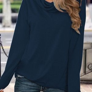 Casual navy blue pullover